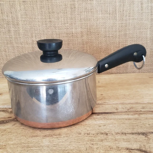 VTG Revere Ware 1.5 QT Saucepan and Lid - Pre 1968 - Picture 1 of 11